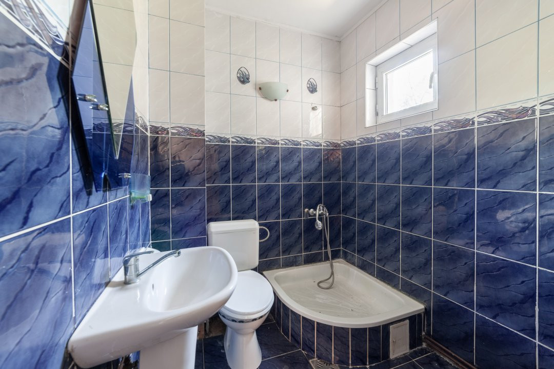 Casa cu 9 camere, pretabila business - Stefanesti, Drumul Morii!