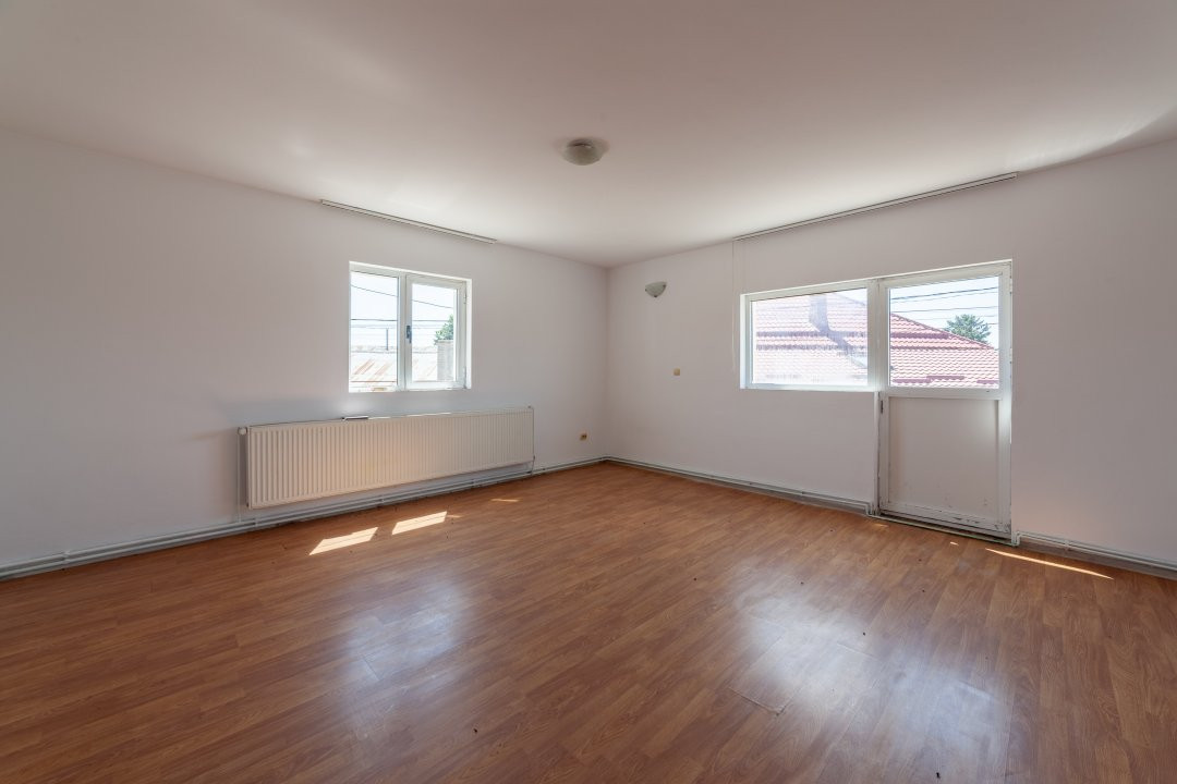 Casa cu 9 camere, pretabila business - Stefanesti, Drumul Morii!