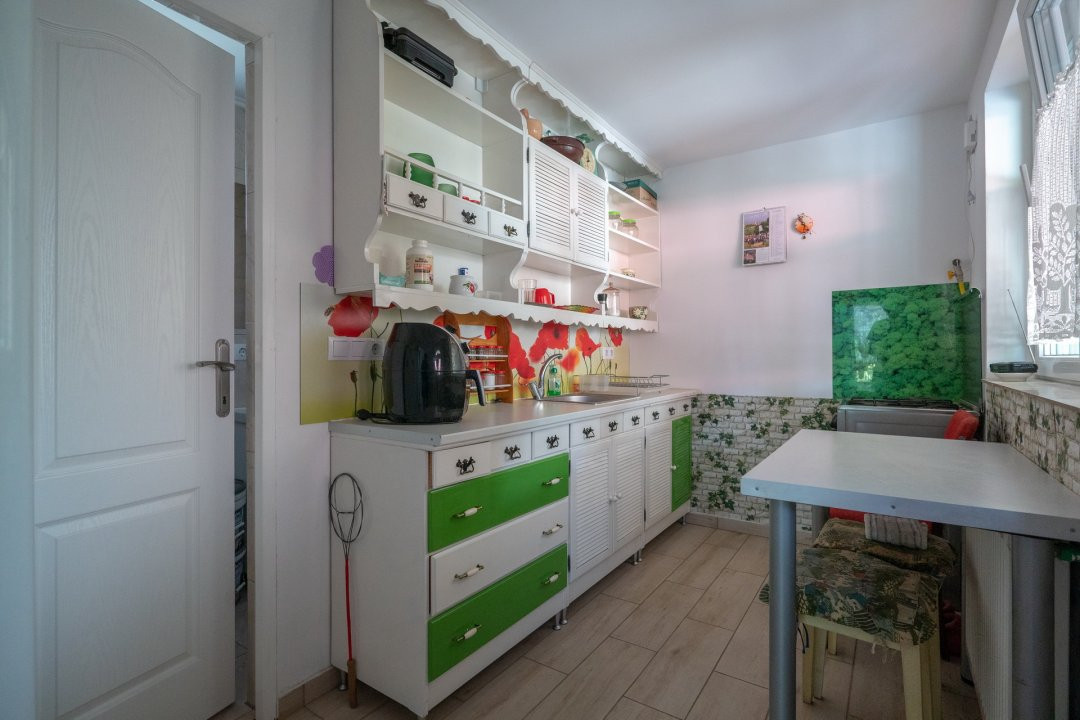 De Vânzare Casă Vânătorilor 9 ari teren