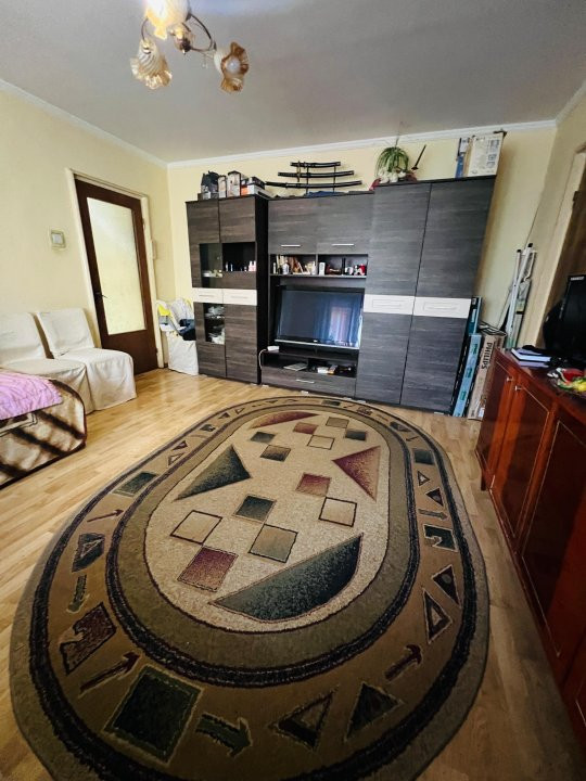 Apartament 2 camere parter Gavana -Paltinului Scoala nr 12