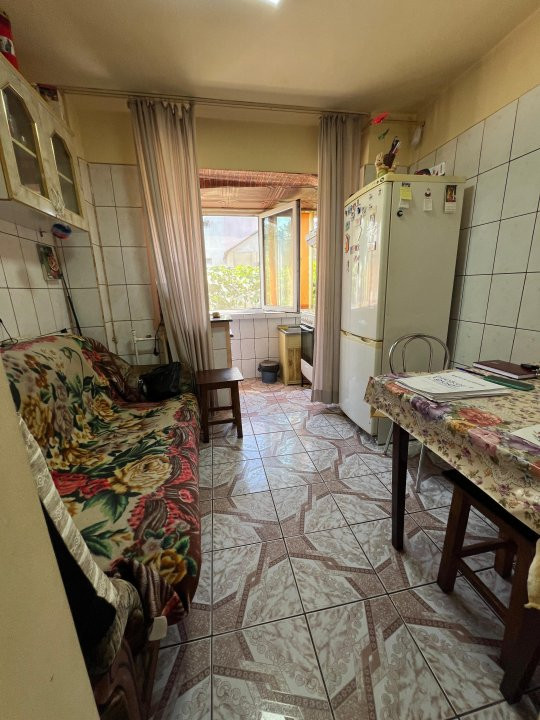 Apartament 2 camere parter Gavana -Paltinului Scoala nr 12