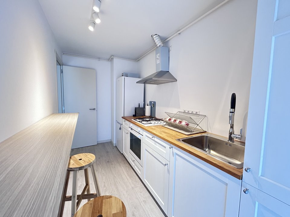 Garsoniera spatioasa, in bloc nou cu parcare inclusa - Hercesa Vivenda 