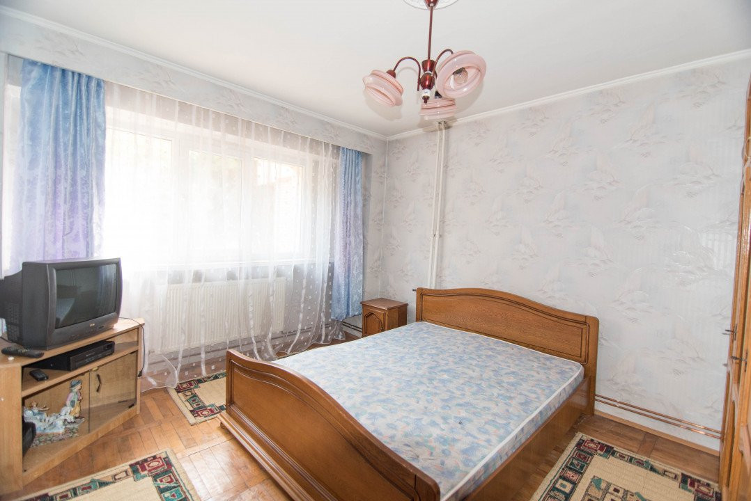 Apartament 2 camere decomandat Prundu zona excelenta