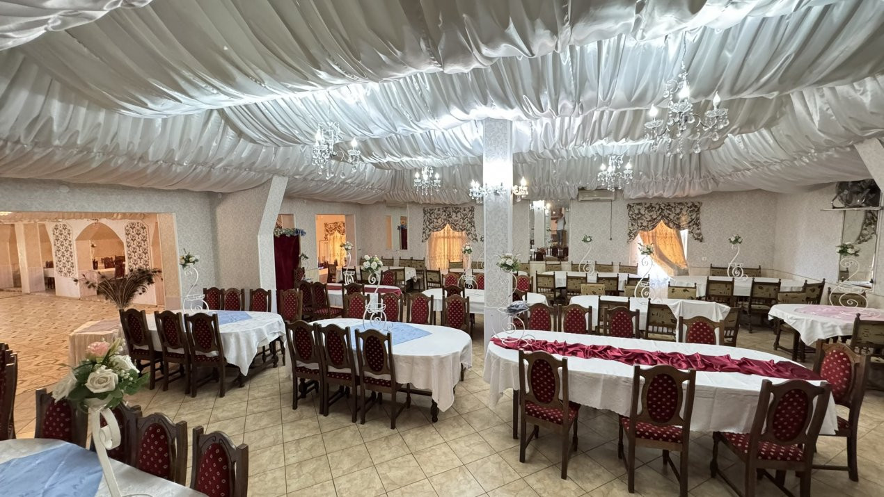 Spații de Inchiriat - Proprietate cu funcțiuni mixte – Str. Căplenilor Carei