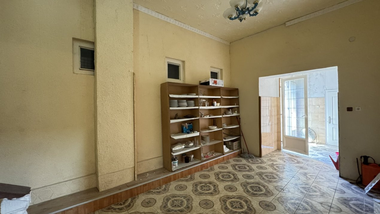 Spații de Inchiriat - Proprietate cu funcțiuni mixte – Str. Căplenilor Carei