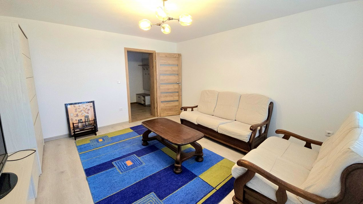 De Închiriat Apartament 3 camere Closca