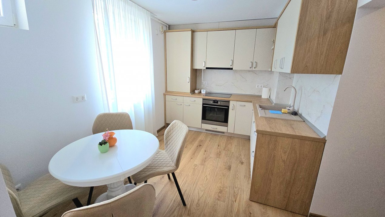 De Închiriat Apartament 3 camere Closca