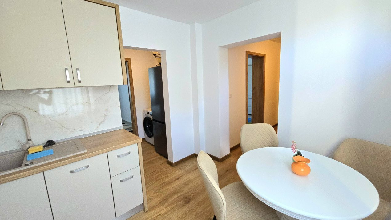 De Închiriat Apartament 3 camere Closca