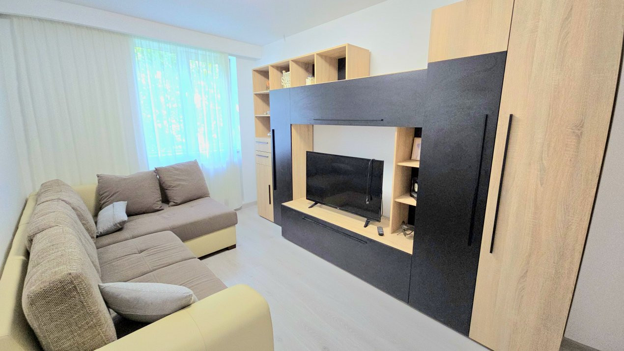 De Închiriat Apartament 3 camere Closca