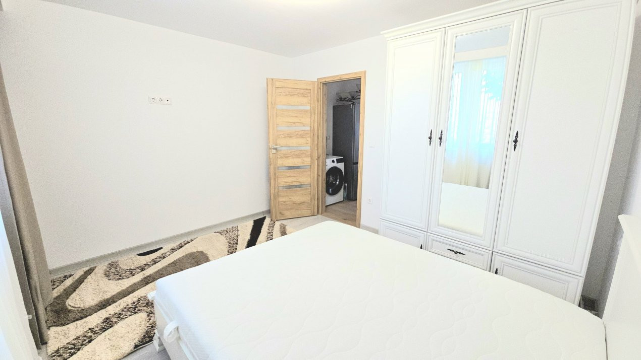 De Închiriat Apartament 3 camere Closca
