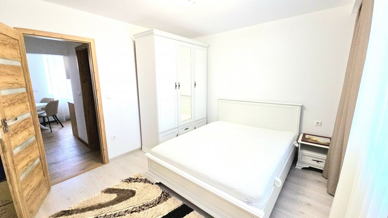 De Închiriat Apartament 3 camere Closca