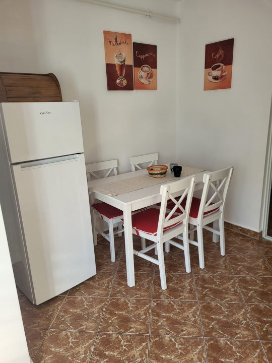 Apartament cochet 2 camere, central - zona McDonald’s