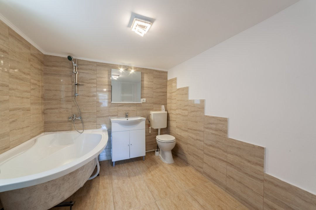 Casa cu acces rapid din Bld. Nicolae Balcescu – Uiasca, str. Micsunele
