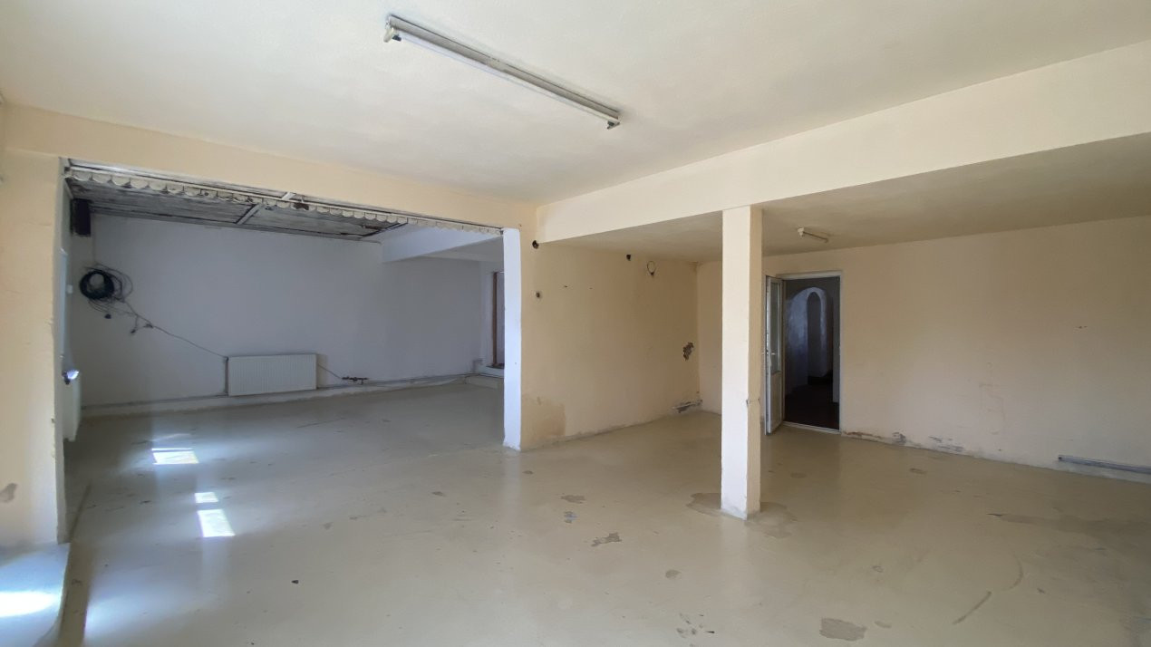 Spațiu/casă de închiriat Calea Câmpulung. 0% Comision