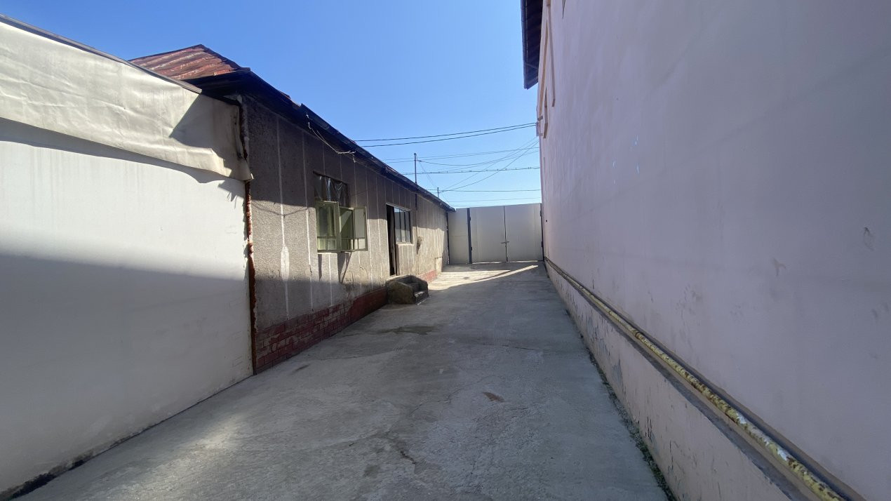 Spațiu/casă de închiriat Calea Câmpulung. 0% Comision