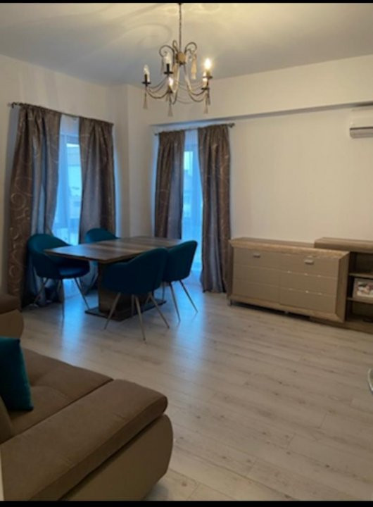 Inchiriere apartament 3 camere Teilor + loc de parcare, bloc nou