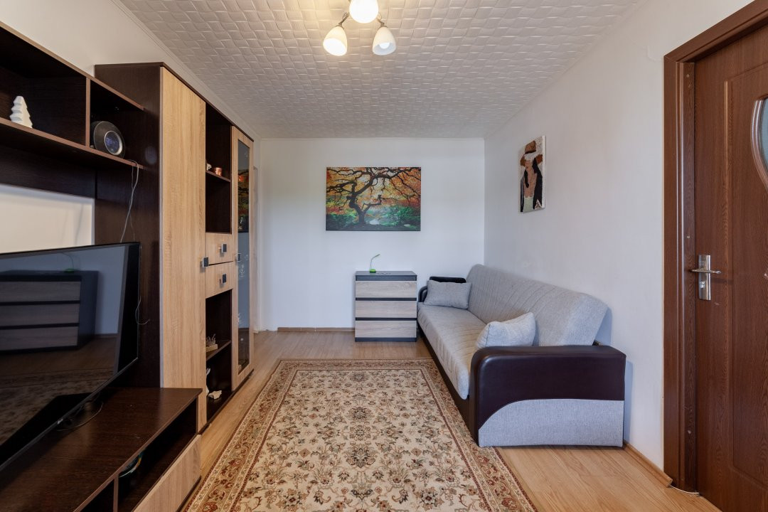 Apartament 2 camere de vanzare- zona Kaufland Craiovei