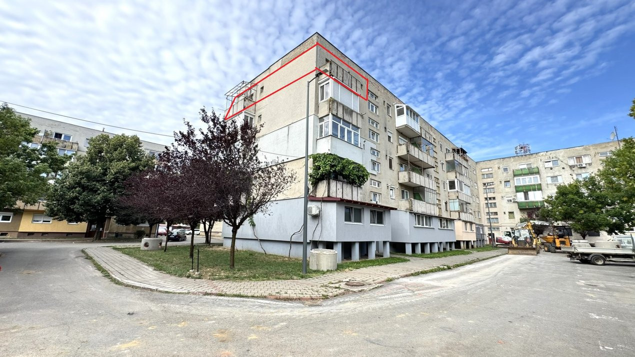 Apartament 3 camere Etaj IV, Str. Bartok Bela MV2 - Carei  