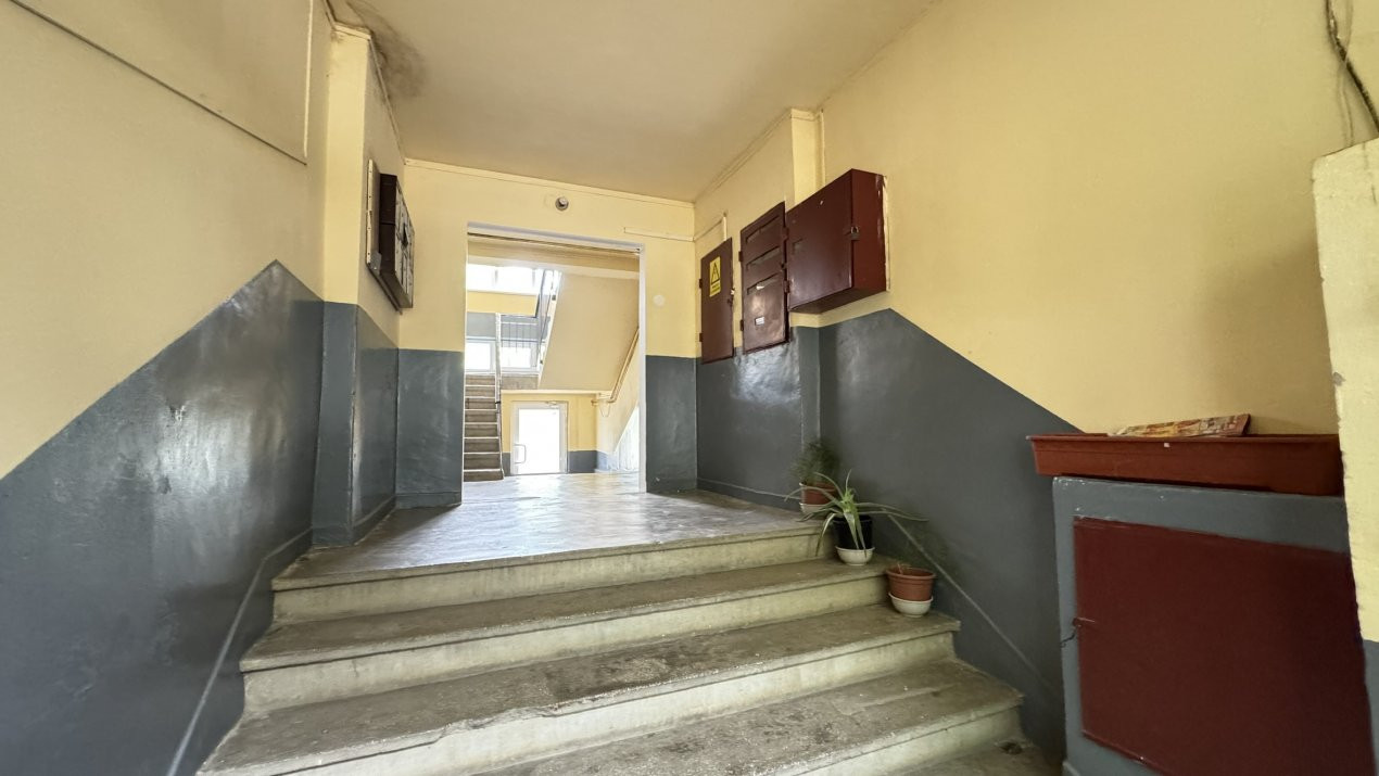 Apartament 3 camere Etaj IV, Str. Bartok Bela MV2 - Carei  