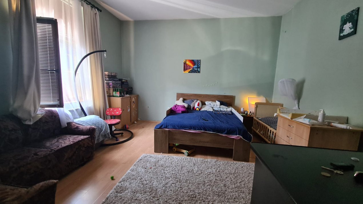 De Vânzare Casă Semicentral