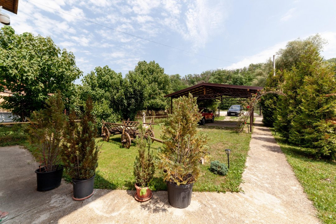 Casa spatioasa P+1E Budeasa -Valea Marului Arges