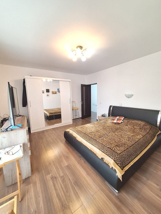 Casa Pitesti la cheie ,4 camere-Langa Pensiunea Cora