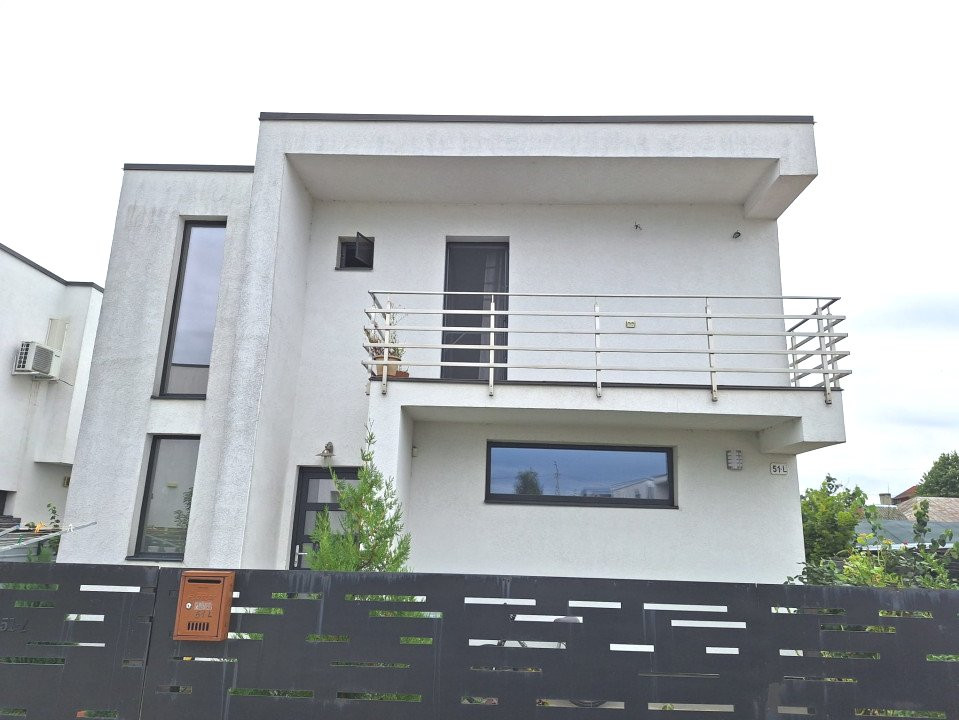 Casa Pitesti la cheie ,4 camere-Langa Pensiunea Cora