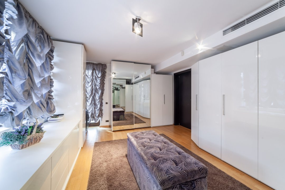 Resedinta exclusivista -Pitesti zona Gavana-smart home/spa!
