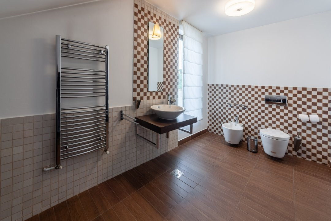 Resedinta exclusivista -Pitesti zona Gavana-smart home/spa!