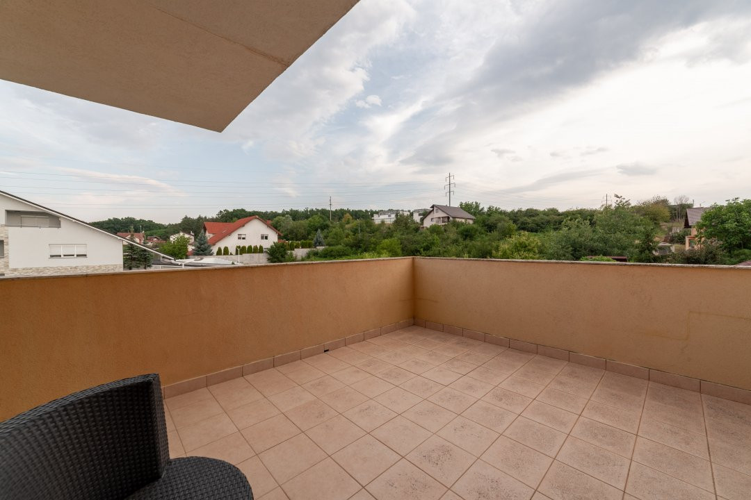 Resedinta exclusivista -Pitesti zona Gavana-smart home/spa!