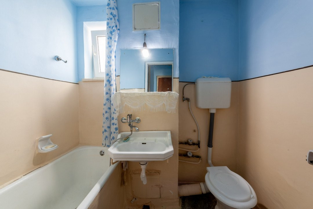 Apartament 2 camere decomandat Trivale - str.Frasinului