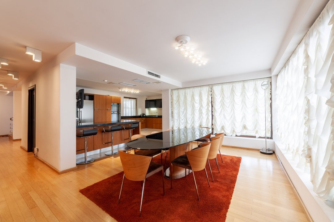 Resedinta exclusivista -Pitesti zona Gavana-smart home/spa!