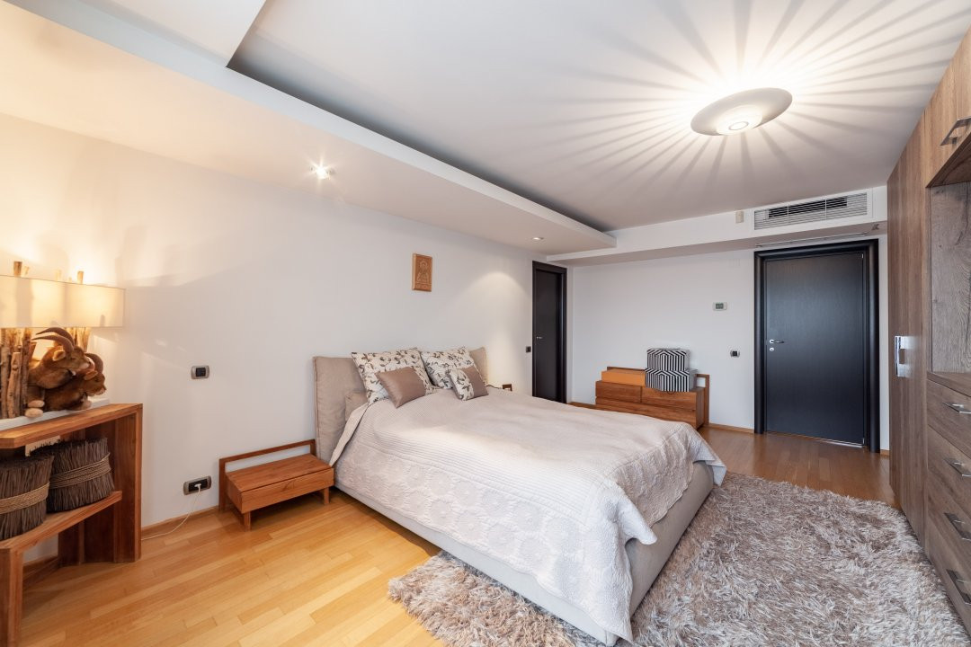 Resedinta exclusivista -Pitesti zona Gavana-smart home/spa!