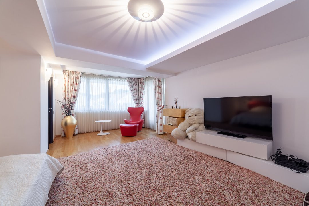 Resedinta exclusivista -Pitesti zona Gavana-smart home/spa!
