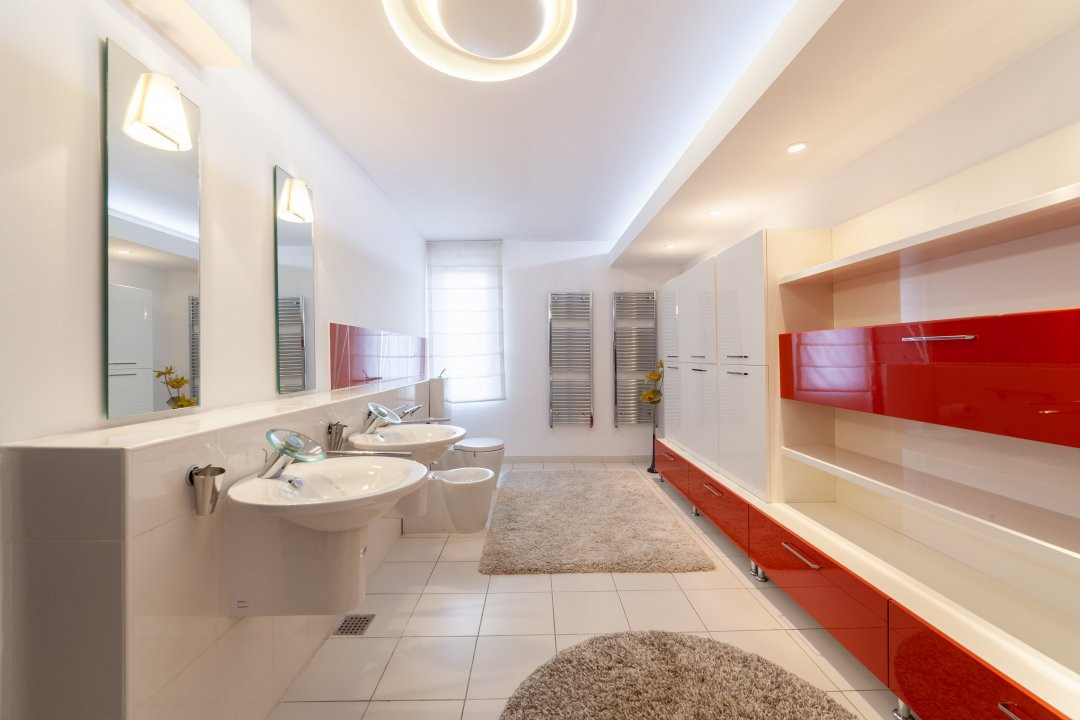 Resedinta exclusivista -Pitesti zona Gavana-smart home/spa!