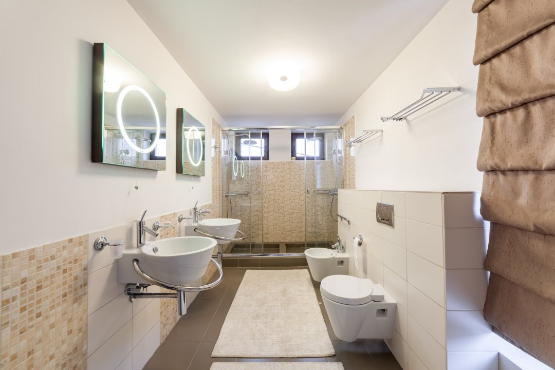 Resedinta exclusivista -Pitesti zona Gavana-smart home/spa!
