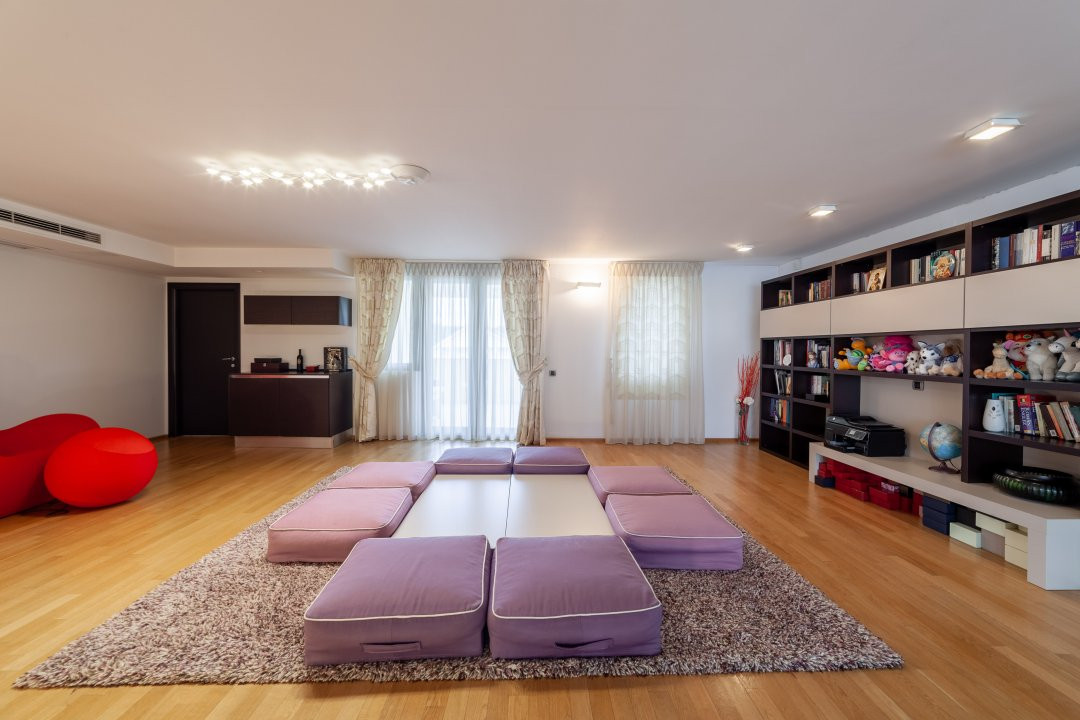 Resedinta exclusivista -Pitesti zona Gavana-smart home/spa!