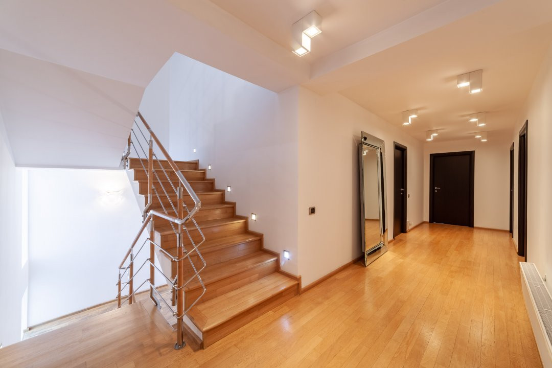 Resedinta exclusivista -Pitesti zona Gavana-smart home/spa!