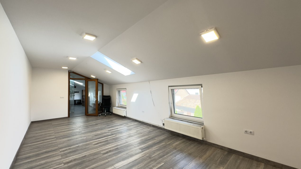 Inchiriere Spațiu de Birou Mansardă - Str. 1 Decembrie Nr.26 - Carei 