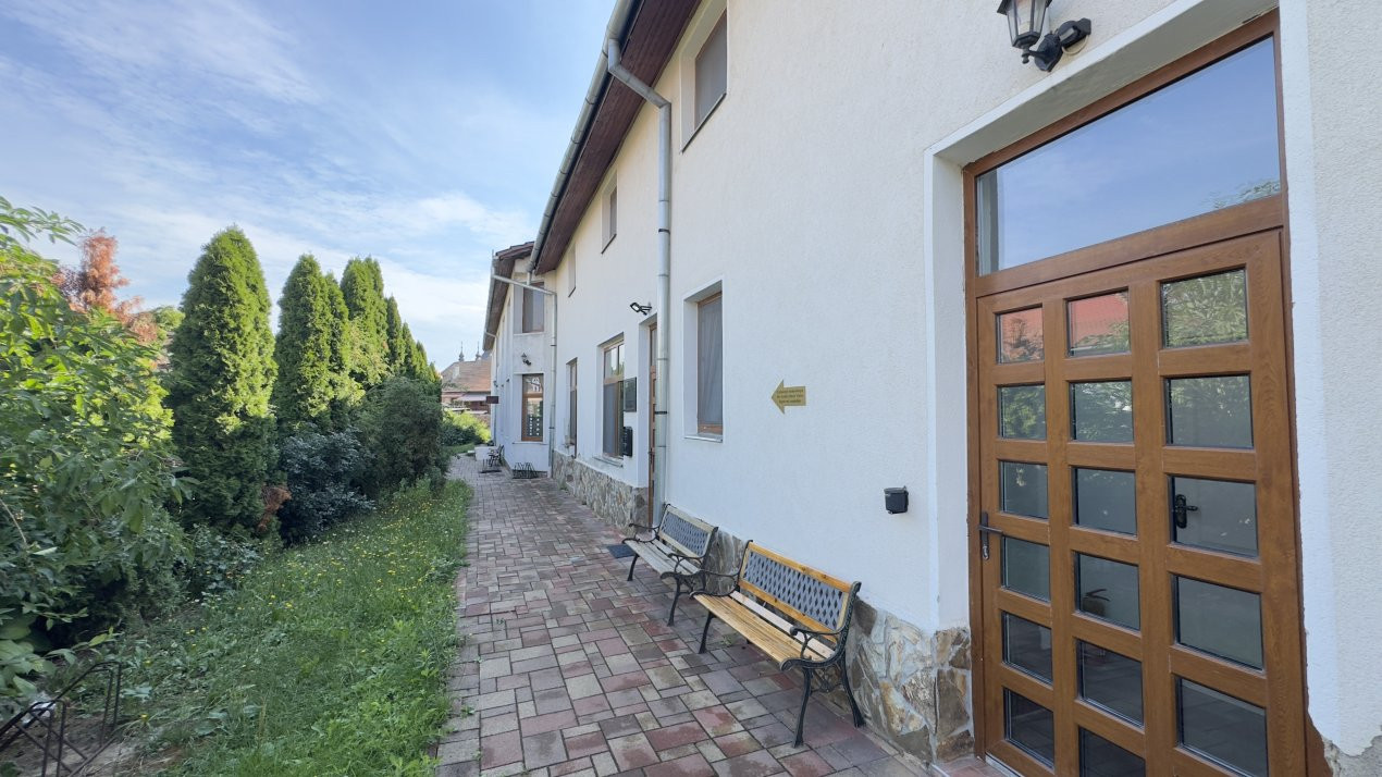 Inchiriere Spațiu de Birou Mansardă - Str. 1 Decembrie Nr.26 - Carei 