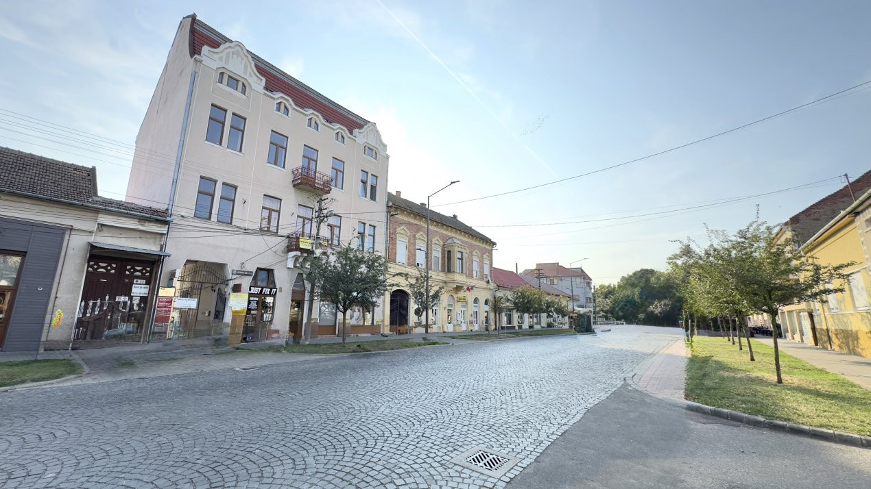 Inchiriere Spațiu de Birou Mansardă - Str. 1 Decembrie Nr.26 - Carei 