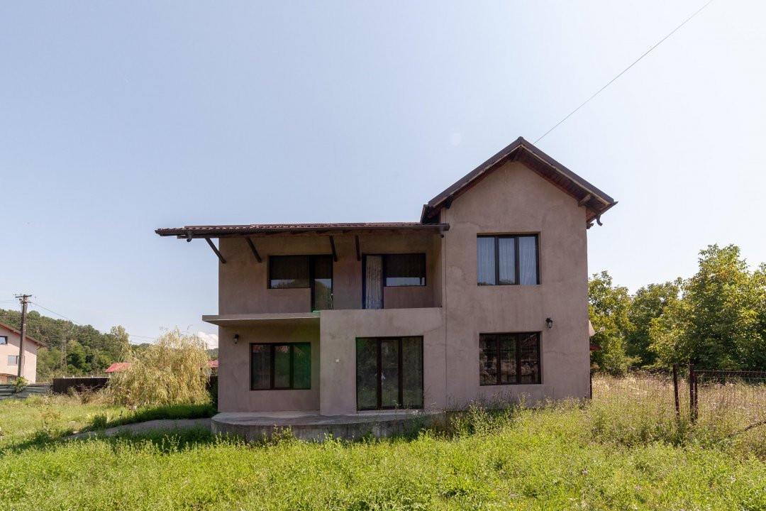 O casa cu lumina din plin si aer curat, Babana, AG