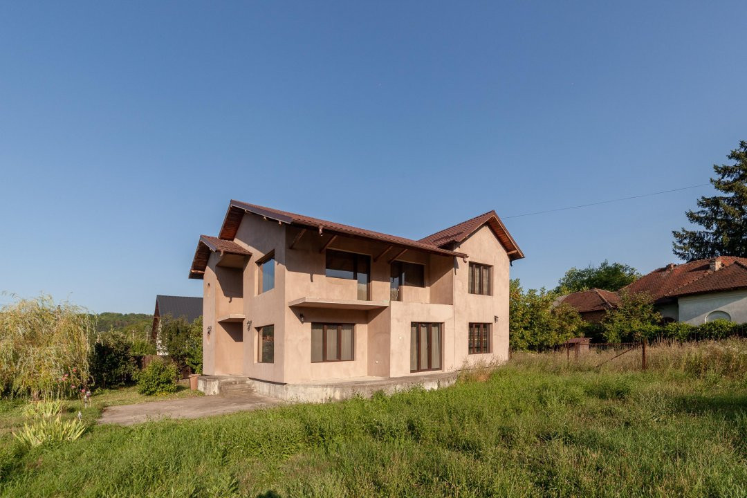 O casa cu lumina din plin si aer curat, Babana, AG