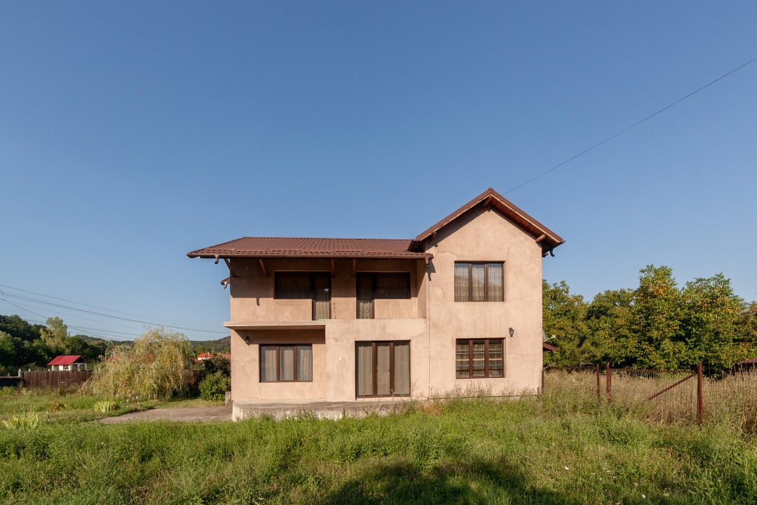 O casa cu lumina din plin si aer curat, Babana, AG