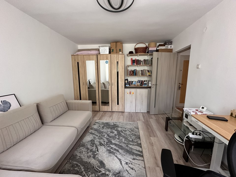 Oportunitate excelenta in  Grigorescu-apartament 2 camere,2 balcoane,decomandat