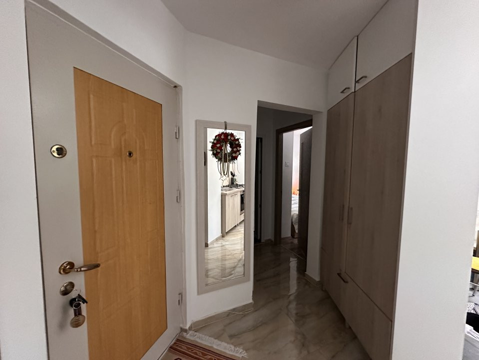 Oportunitate excelenta in  Grigorescu-apartament 2 camere,2 balcoane,decomandat