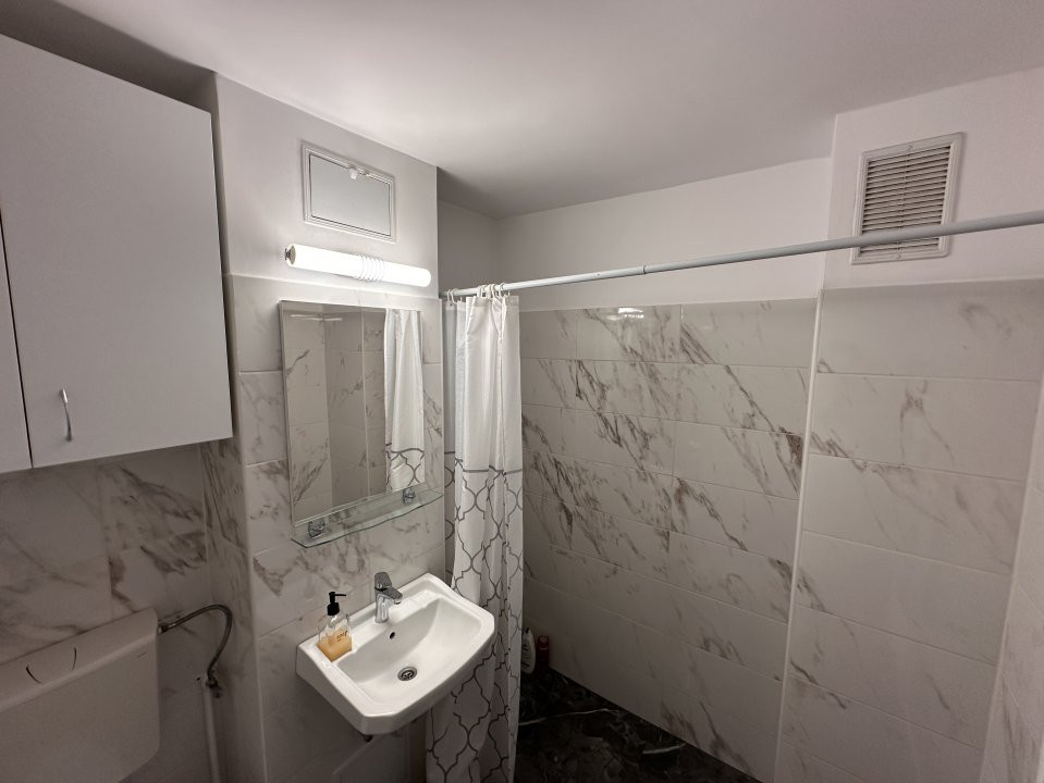 Oportunitate excelenta in  Grigorescu-apartament 2 camere,2 balcoane,decomandat