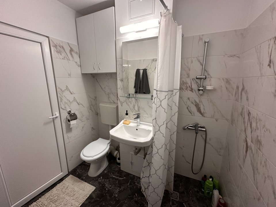Oportunitate excelenta in  Grigorescu-apartament 2 camere,2 balcoane,decomandat