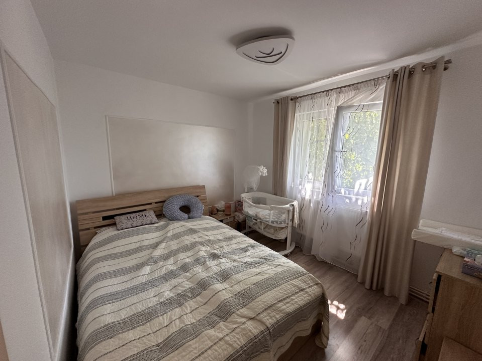 Oportunitate excelenta in  Grigorescu-apartament 2 camere,2 balcoane,decomandat