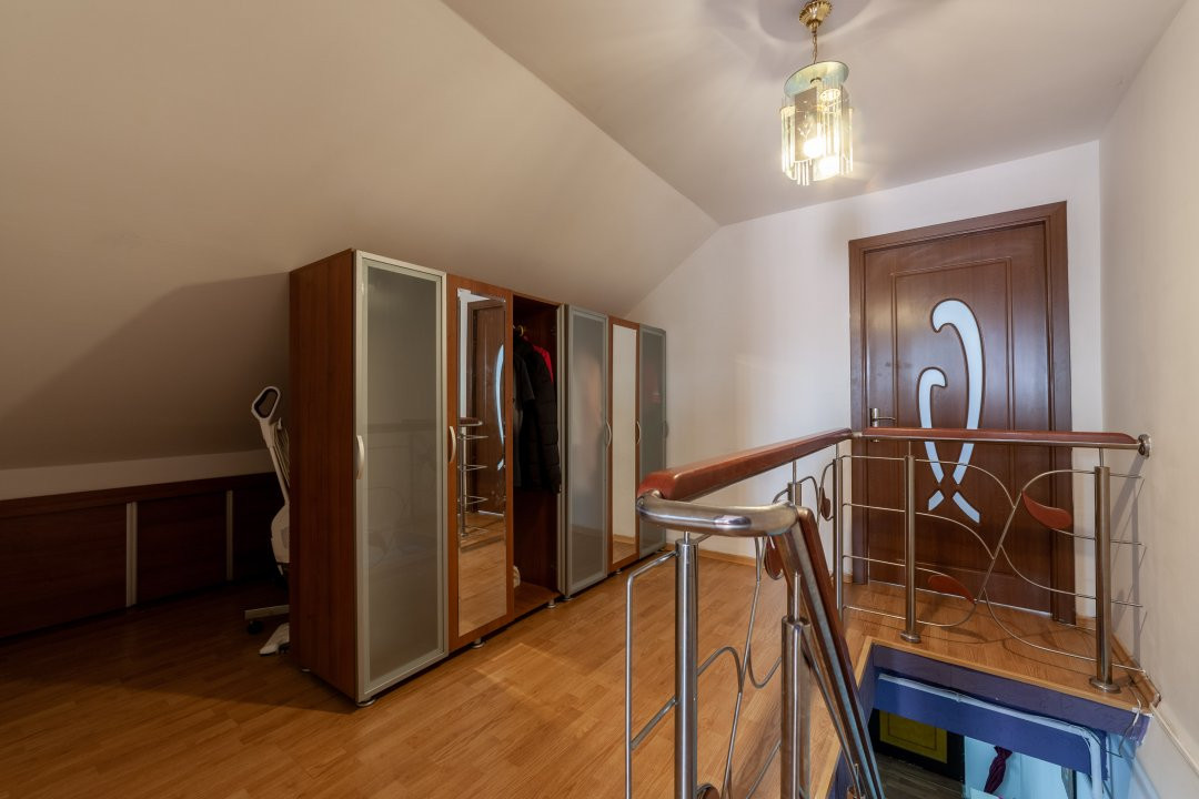 De vanzare-Apartamanet 3 camere 97.30 mp Pitesti zona Trivale!